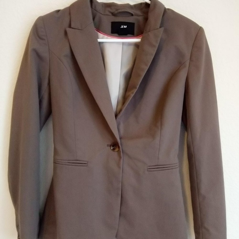 H&M Brown Fitted Blazer - Size 2